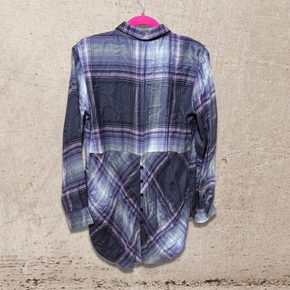 Keren Heart Hi-low Flannel Shirt NWT - Picture 2 of 4